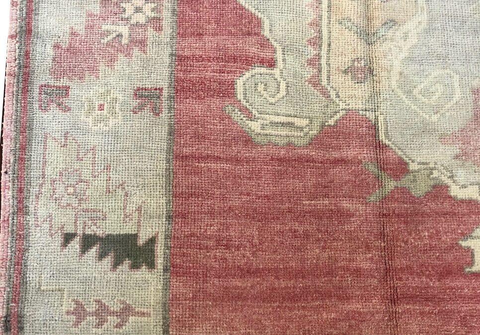 Oushak Rugs: Why Interior Designers Can’t Get Enough of Them